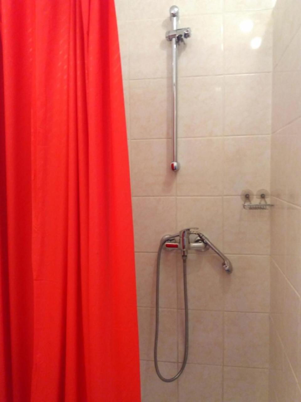 Julia Vendeghaz Sarrod Hotel ภายนอก รูปภาพ
